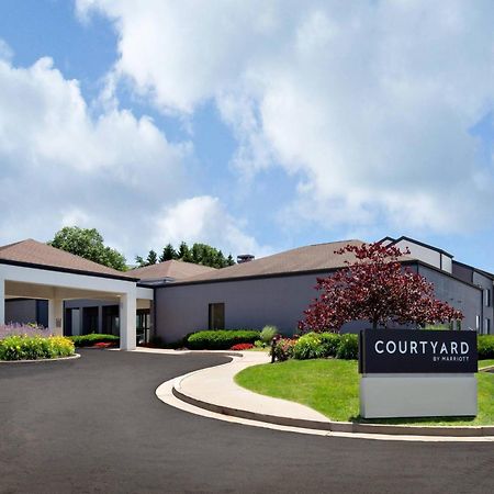 Courtyard By Marriott Pittsburgh Airport Hotel Coraopolis Eksteriør billede