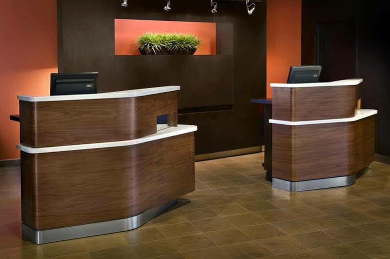 Courtyard By Marriott Pittsburgh Airport Hotel Coraopolis Eksteriør billede